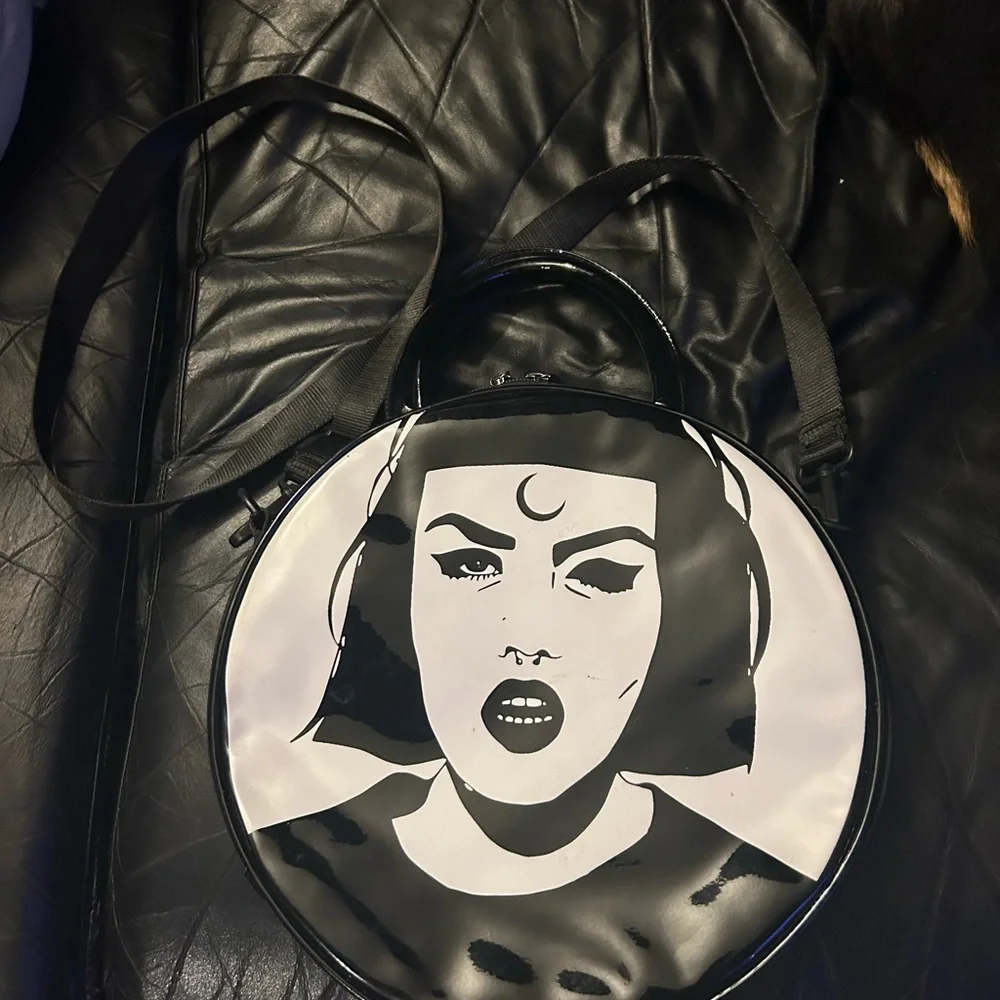 Rare KILLSTAR minerva nun home handbag purse shoulder round bag NWT - Picture 3 of 10